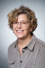 Photo of Ms. Karin Rothenbächer.